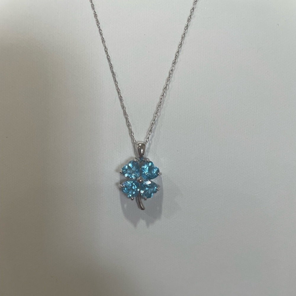 SS Blue Topaz Clover Heart Pendant